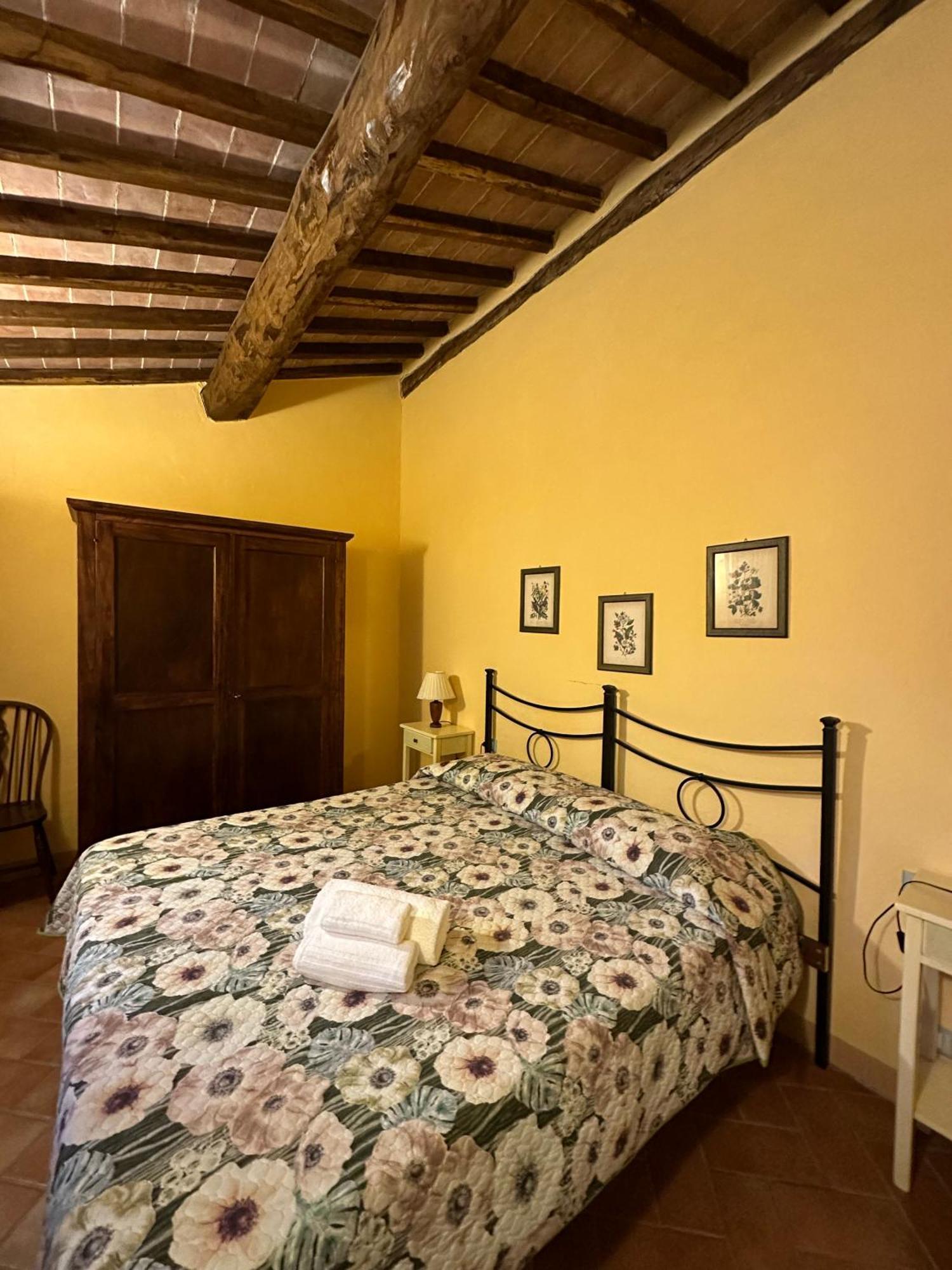 Borgo Tignano Apartment Casole d'Elsa Exterior photo