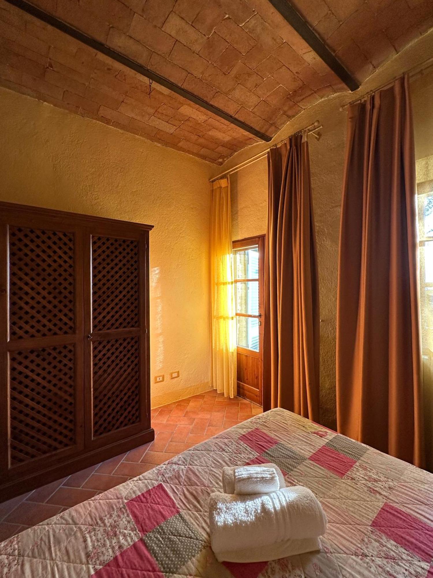 Borgo Tignano Apartment Casole d'Elsa Exterior photo