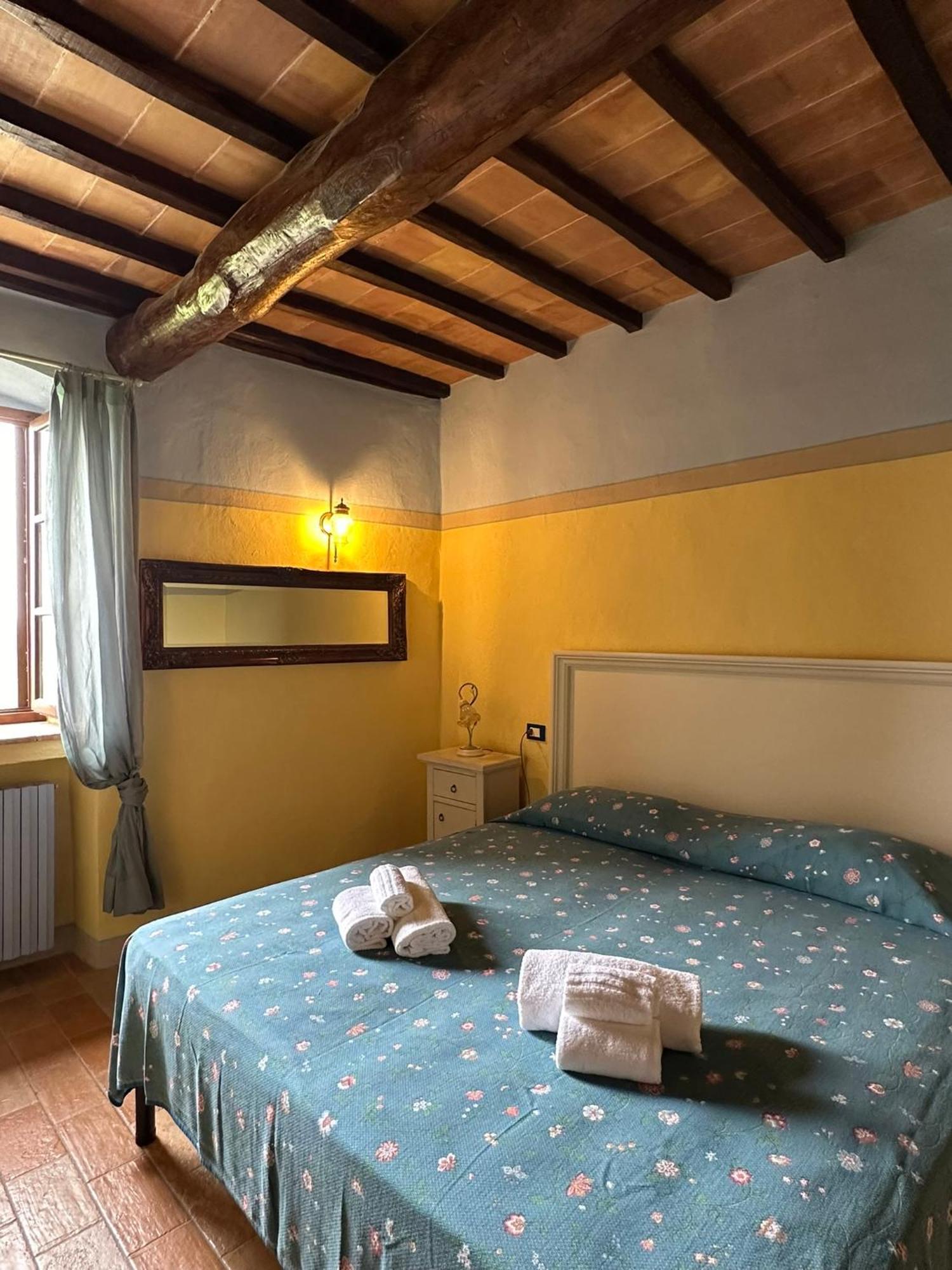 Borgo Tignano Apartment Casole d'Elsa Exterior photo
