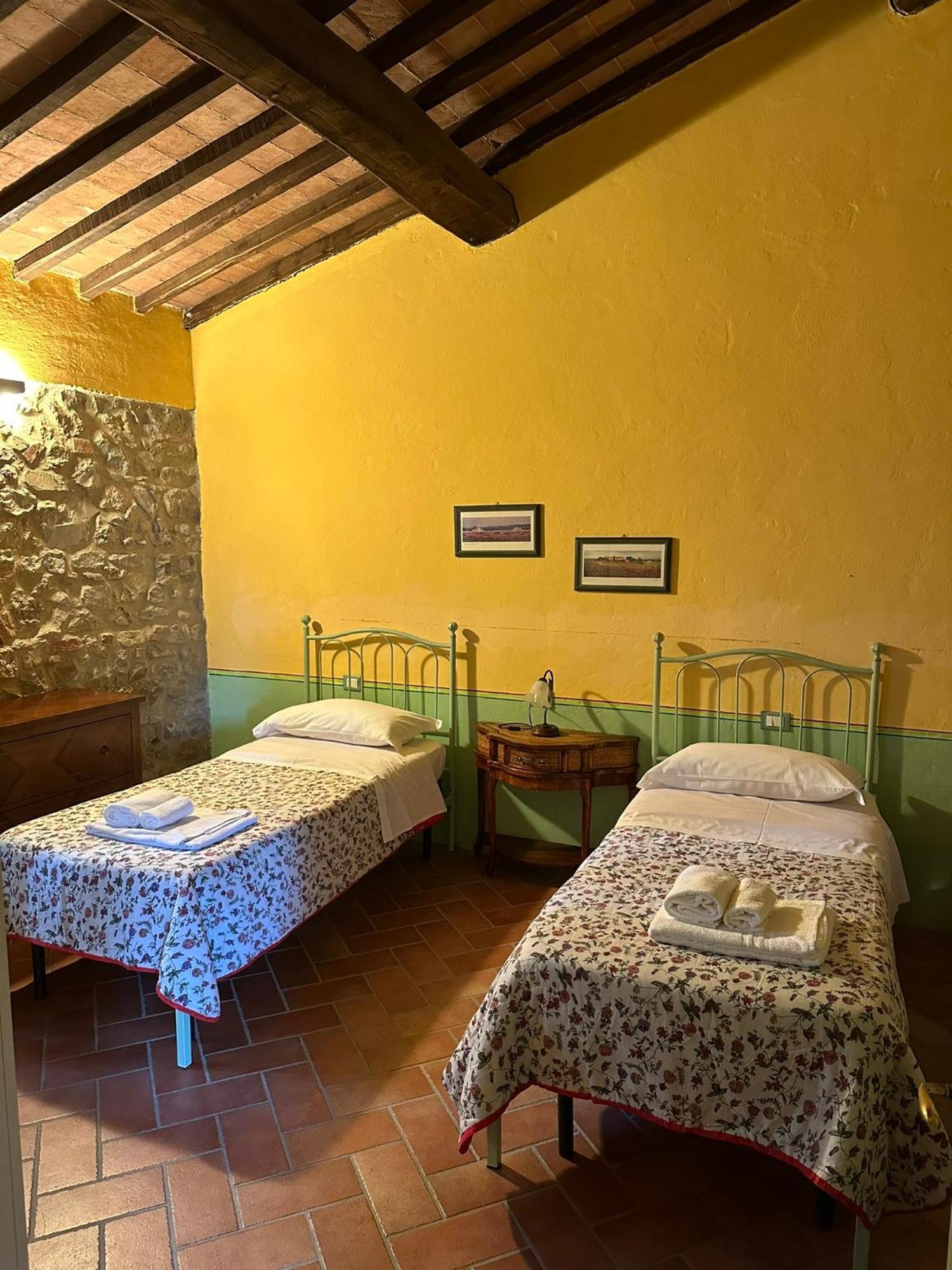 Borgo Tignano Apartment Casole d'Elsa Exterior photo