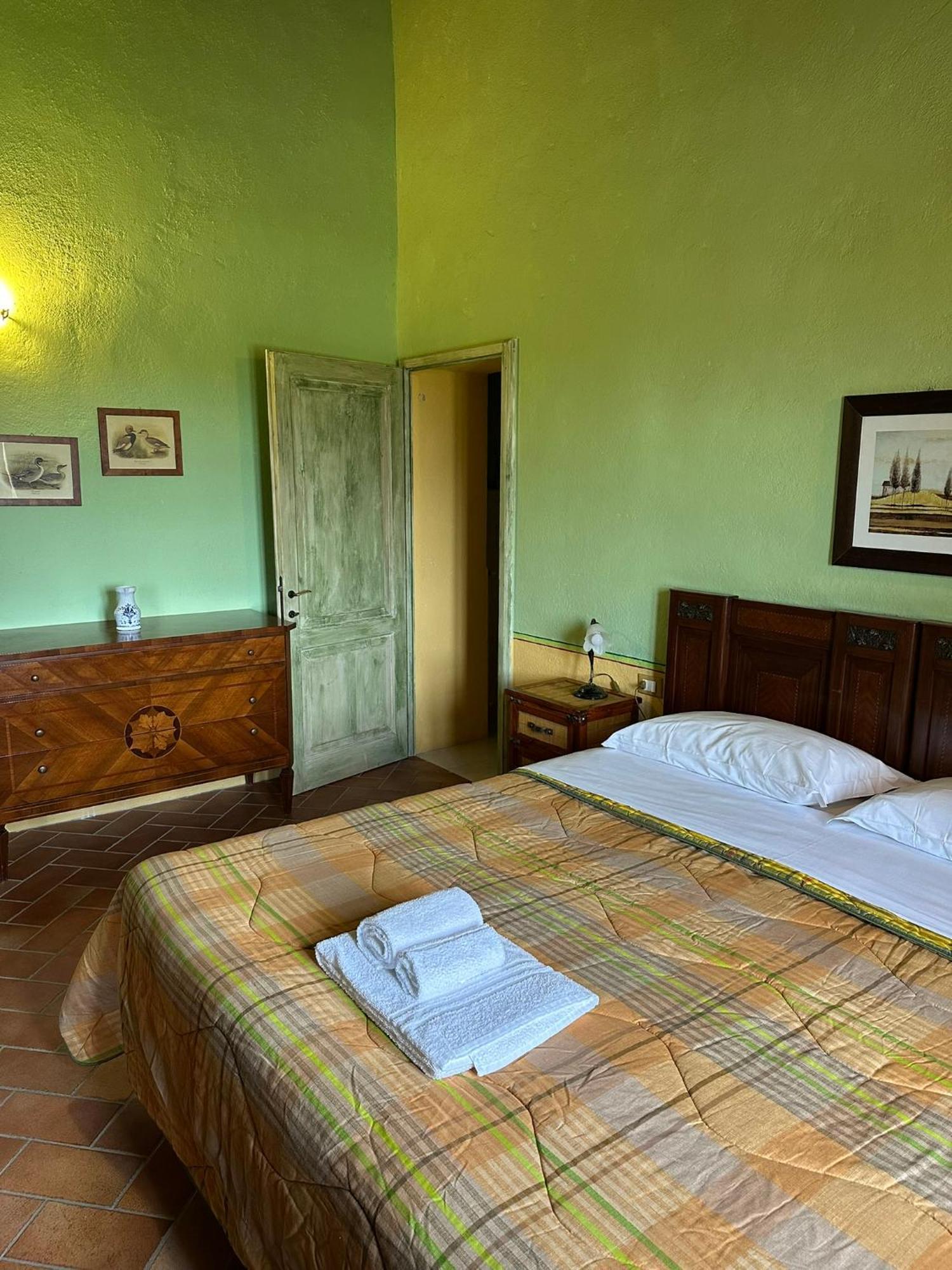 Borgo Tignano Apartment Casole d'Elsa Exterior photo